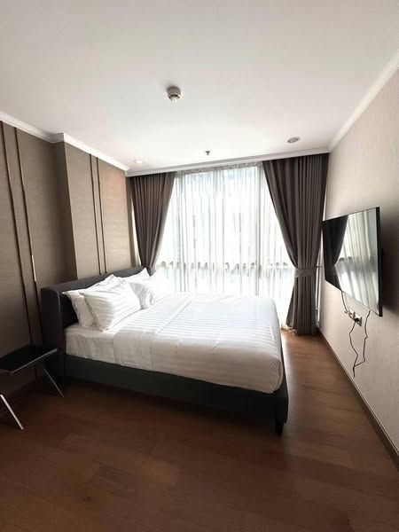 bedroom of Supalai Oriental Sukhumvit 39