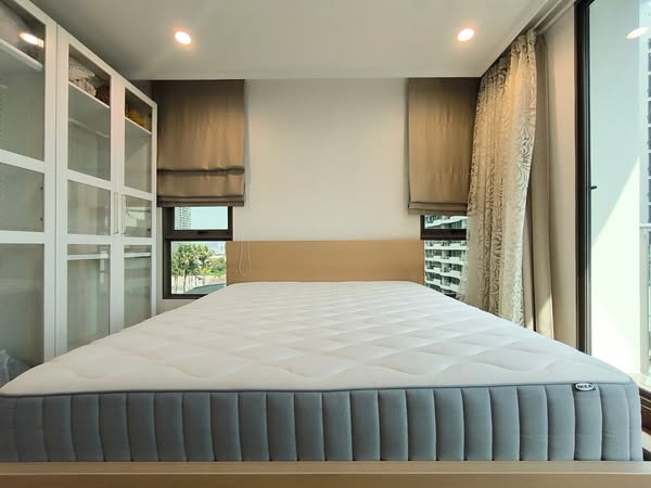 bedroom of Supalai Oriental Sukhumvit 39