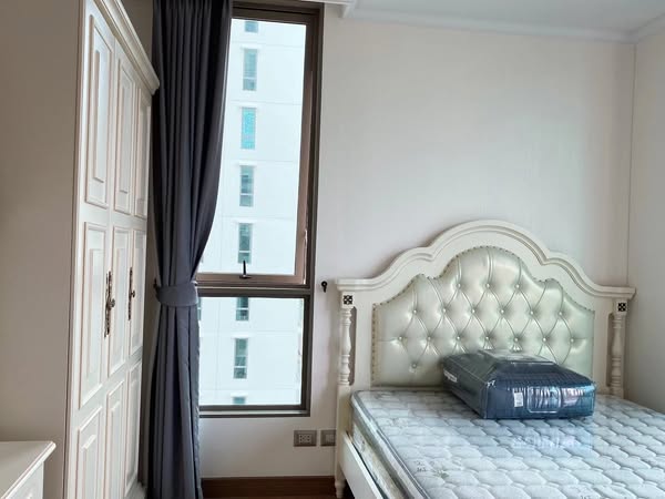 bedroom of Supalai Oriental Sukhumvit 39