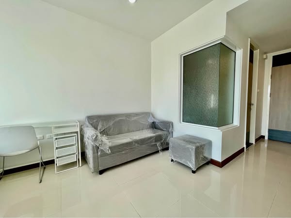 living room of Supalai Premier @ Asoke
