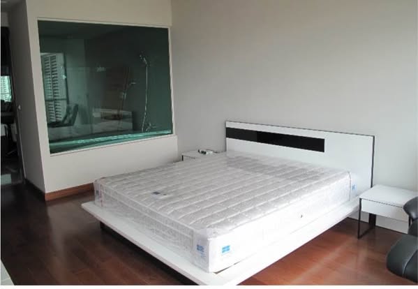 bedroom of The Address Chidlom