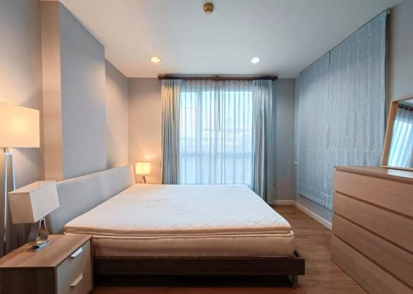 bedroom of The Address Sukhumvit 42