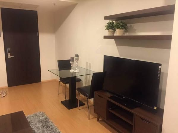 living room of The Alcove 49