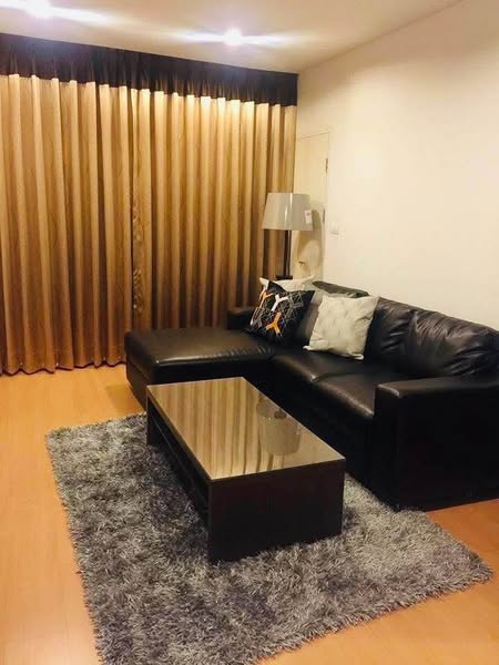 living room of The Alcove Thonglor 10