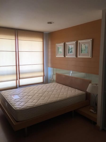 bedroom of The Bangkok Sathorn