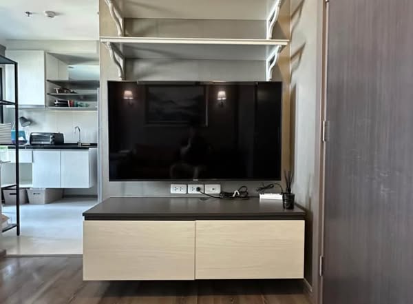 room interior of The Base Park East