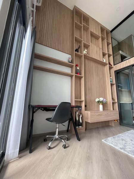 bedroom and room interior of THE BASE Saphanmai