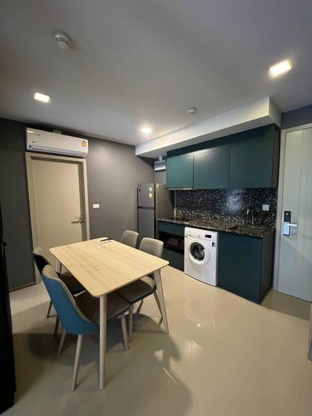 THE BASE Sukhumvit 50