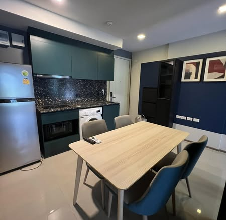 room interior of THE BASE Sukhumvit 50