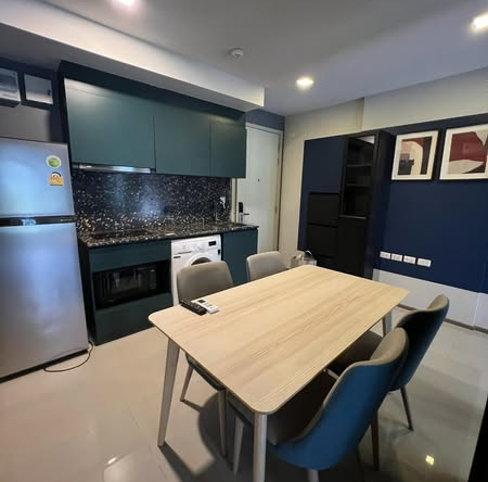 room interior of THE BASE Sukhumvit 50