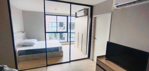 bedroom and room interior of The Belgravia Condo Ratchada Ladprao15