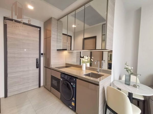 room interior of The Crest Park Residences