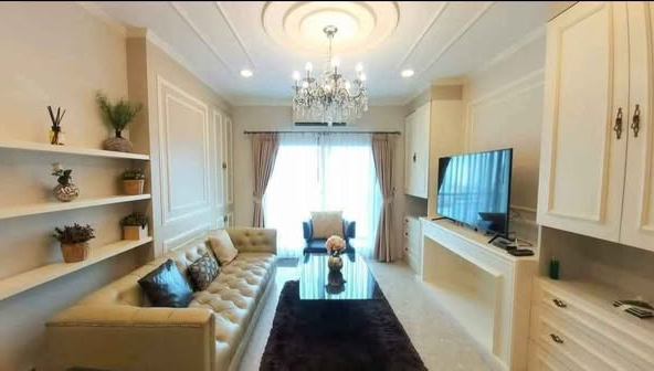 living room of The Crest Sukhumvit 34