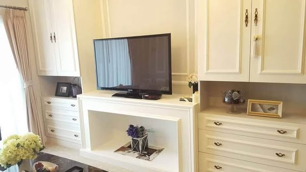 room interior of The Crest Sukhumvit 34