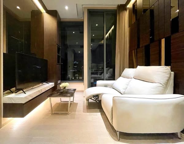 living room of THE ESSE ASOKE