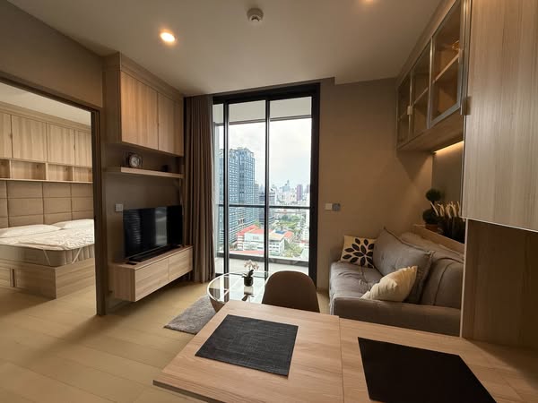 bedroom of THE EXTRO Phayathai-Rangnam