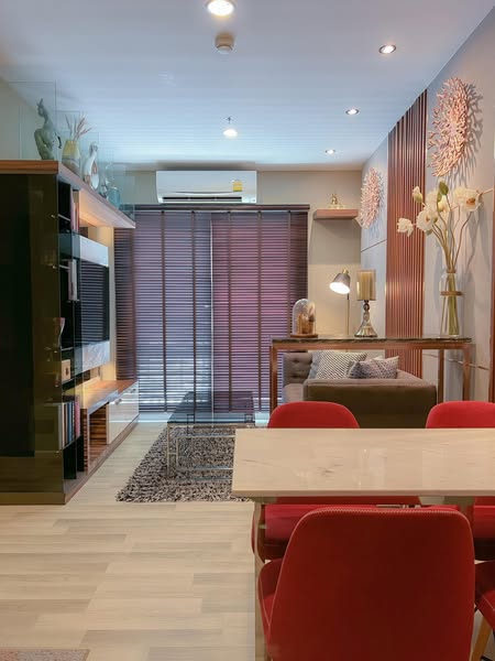 The Key Sathon-Charoen Rat