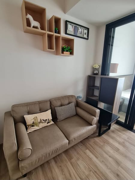 living room of THE LINE Jatujak-Mochit