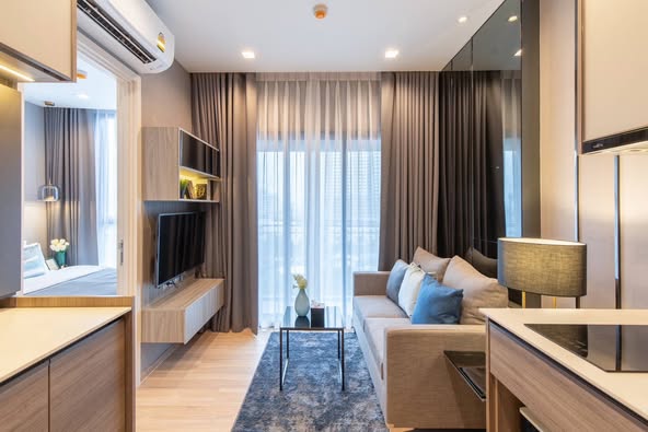 bedroom and living room of THE LINE Phahon-Pradipat