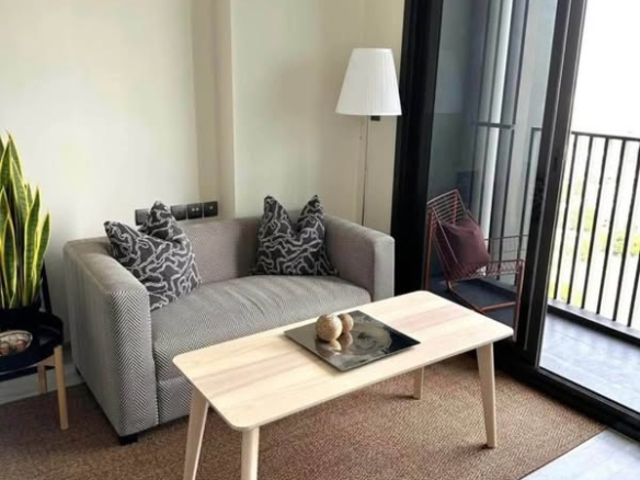 living room and room interior of THE LINE Sukhumvit 101