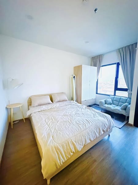 bedroom of The LIVIN Phetkasem