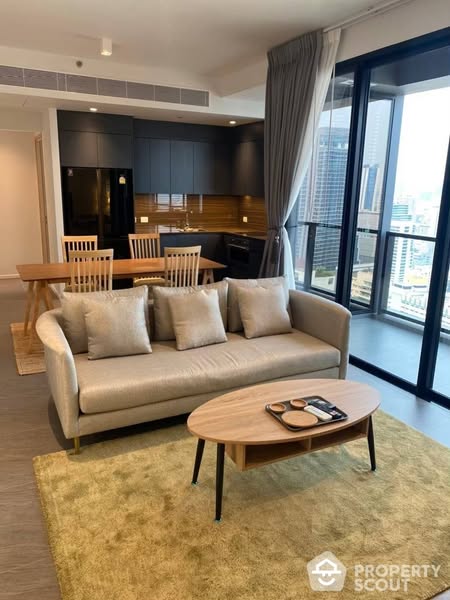 living room of The Lofts Silom by Raimon Land