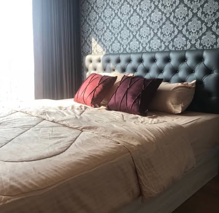 bedroom of The Lumpini 24
