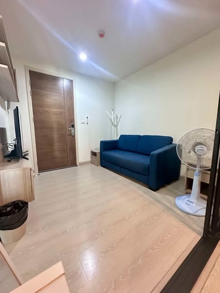 living room and room interior of The Niche Mono Sukhumvit 50