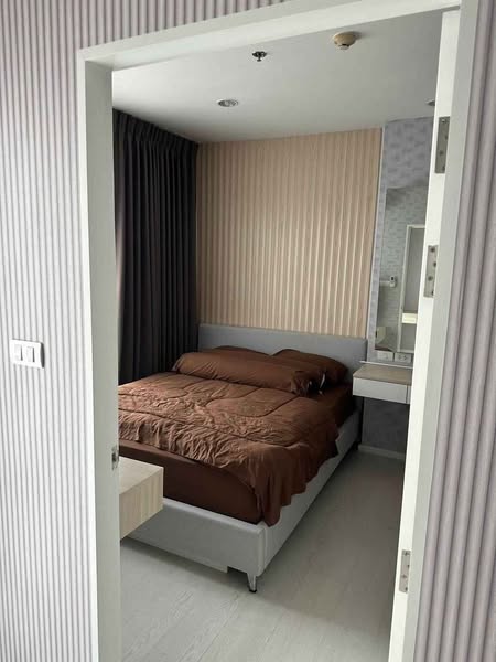 bedroom of The Parkland Phetkasem 56