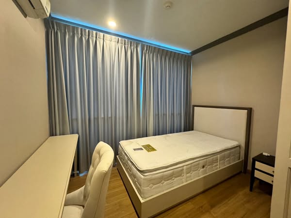 bedroom of The Reserve Kasemsan 3