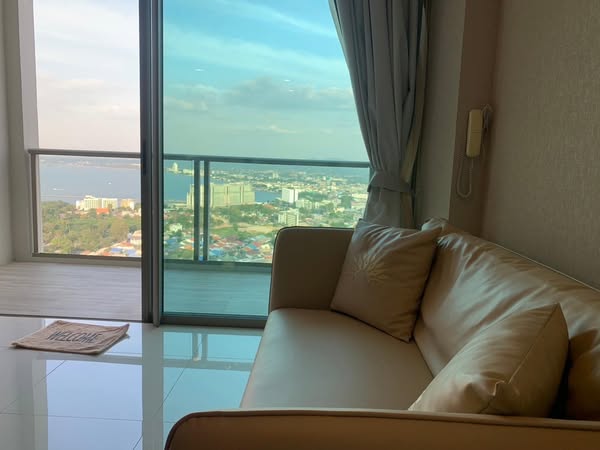 The Riviera Wongamat Beach : เดอะ ริเวียร่า วงศ์อมาตย์ บีช