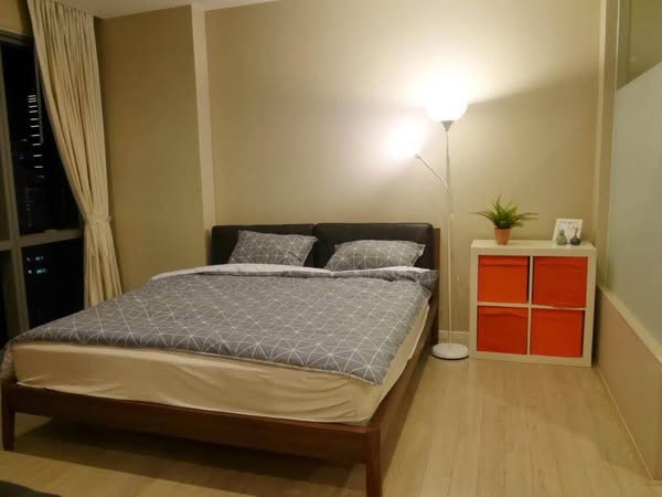 bedroom of The Room Sukhumvit 21