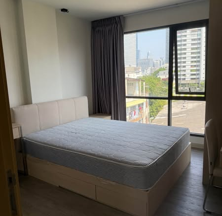 bedroom of The SHADE Sathon 1 (เดอะเชดด์ สาทร 1)