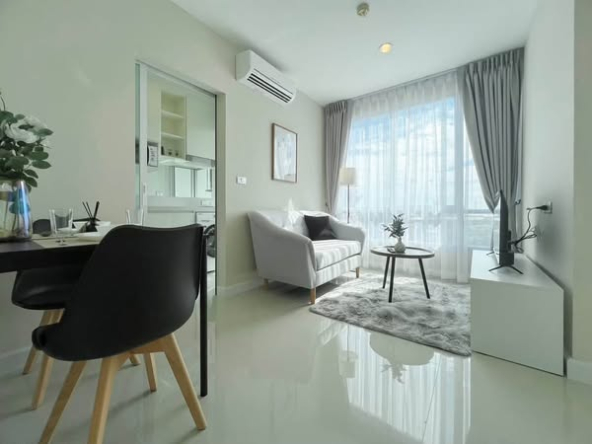 bedroom and living room of The Sky Sukhumvit