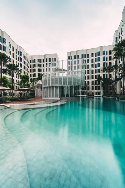 pool of Unio Sukhumvit 72 Phase 2 Building A