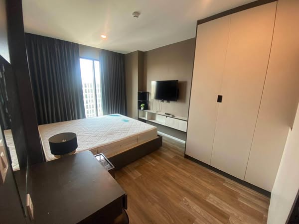 bedroom and room interior of Very Sukhumvit 72 เวรี่ สุขุมวิท 72