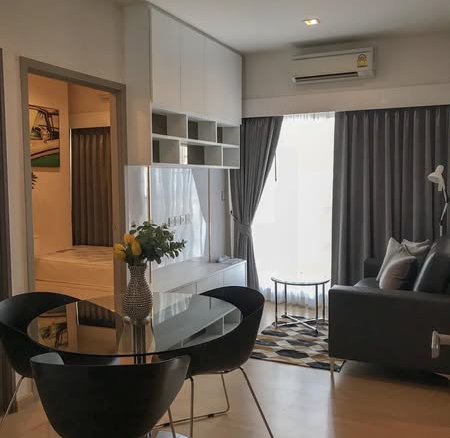 living room and bedroom of Whizdom Connect Sukhumvit