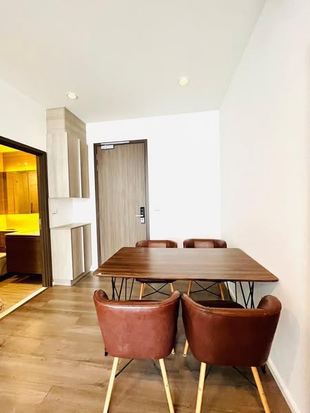 room interior of Whizdom Essence Sukhumvit วิสซ์ดอม เอสเซ้นส์ สุขุมวิท