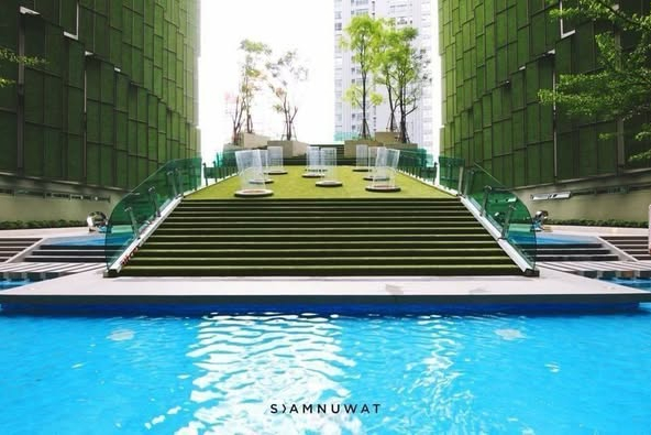 pool of Wish Signature II Midtown Siam