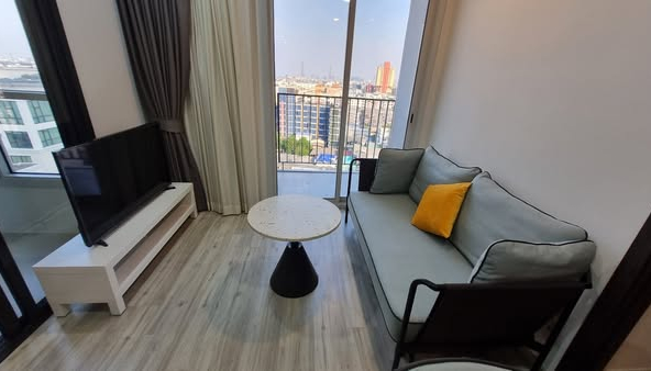 bedroom and living room of XT HUAIKHWANG