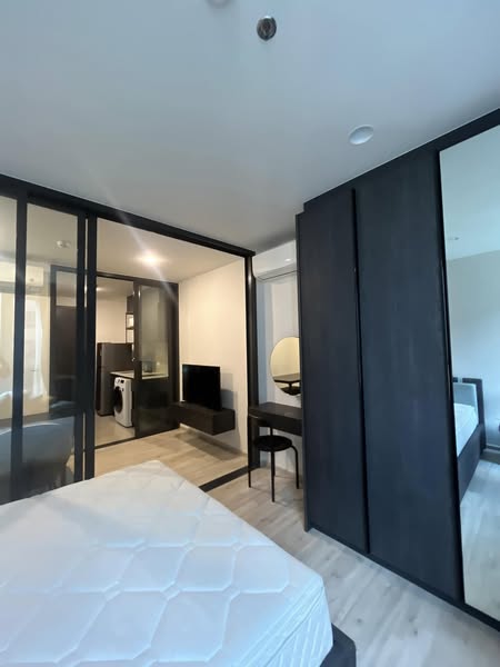 bedroom and room interior of XT HUAIKHWANG
