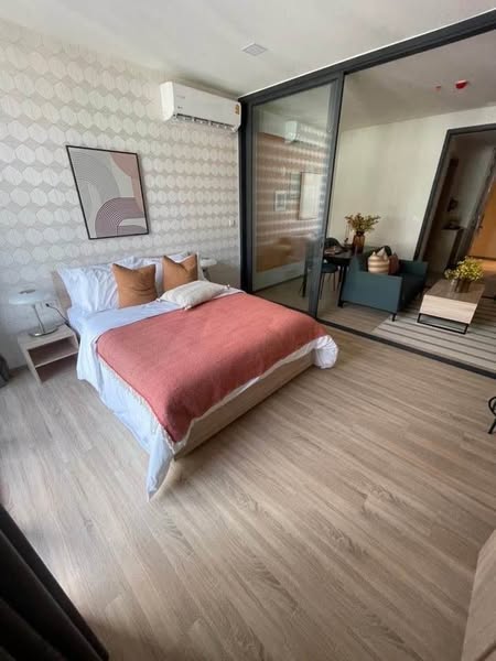 bedroom of XT Phayathai