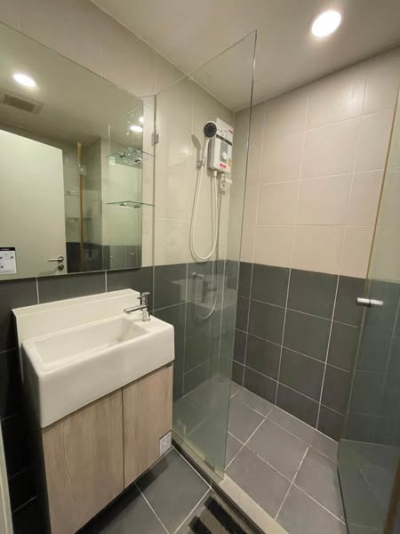 room interior of Ideo Mobi Charan Interchange Condominium