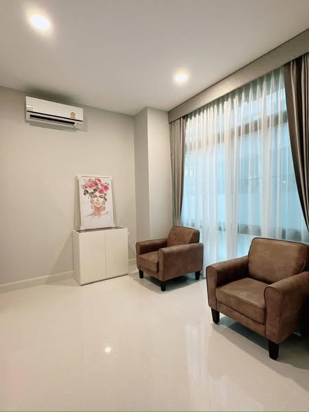 bedroom and living room of Nantawan Rama 9 - New Krungthepkreetha