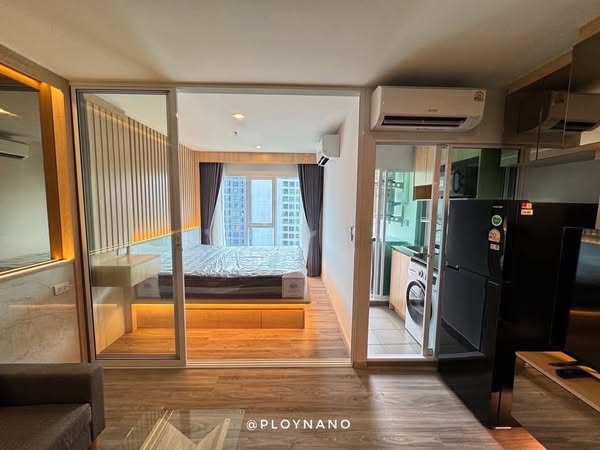 bedroom and room interior of Regent Home Bangna (รีเจ้นท์โฮม บางนา)