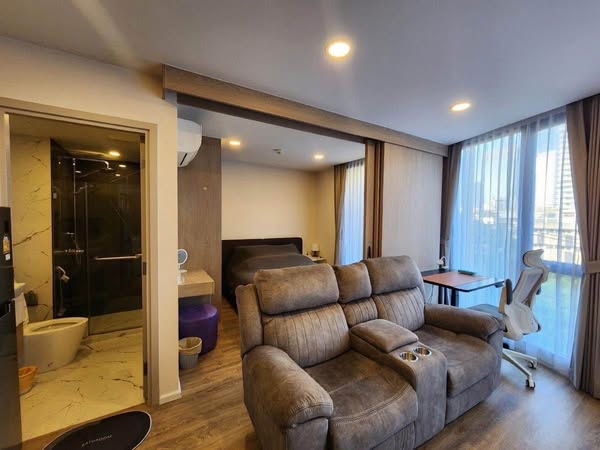 living room and room interior of The TEAK Sathon-Lumphini
