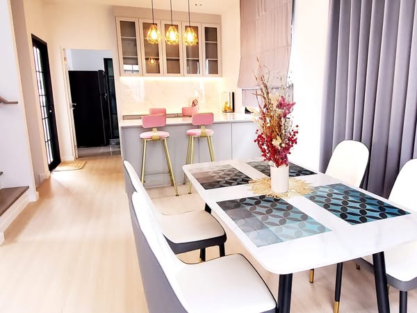 room interior of Anasiri Ramkhamhaeng