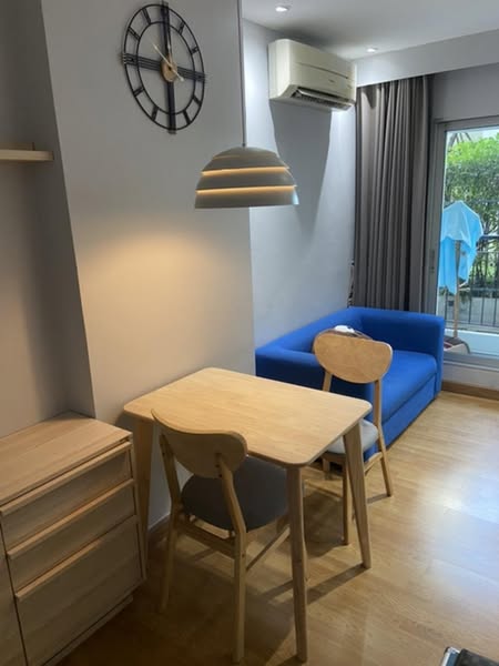 bedroom and room interior of Aspire Rama 4
