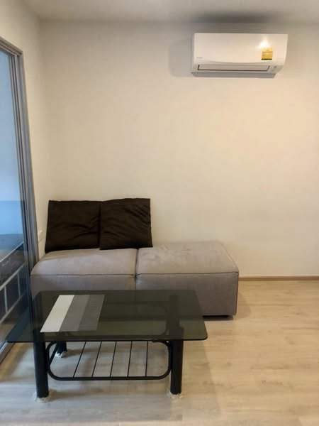 living room of Elio Del Moss Phaholyothin