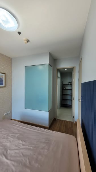 bedroom and room interior of Ideo Mix Sukhumvit 103